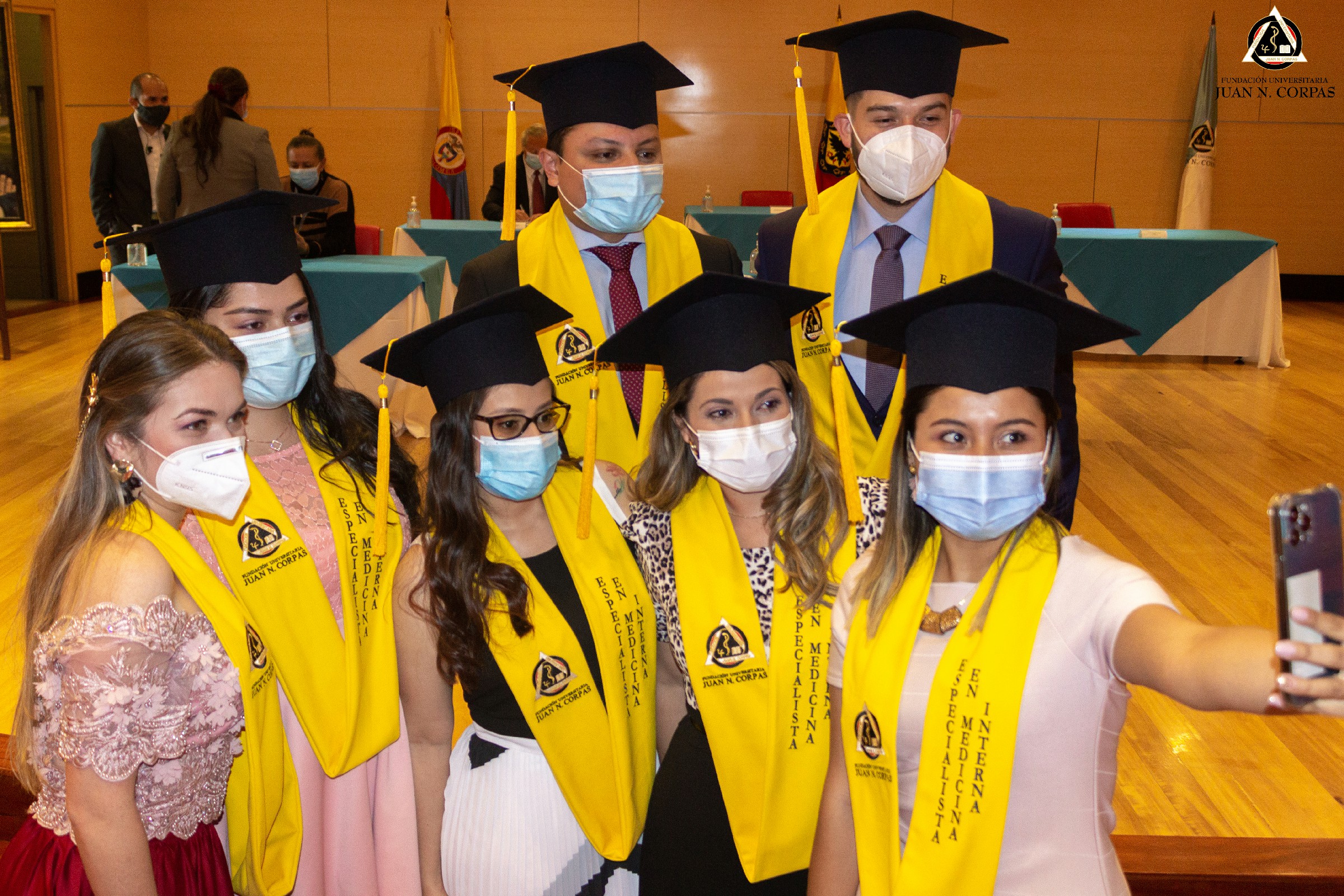 Graduación de Especializaciones Medicina Familiar Integral y Medicina Interna 2021-1 16
