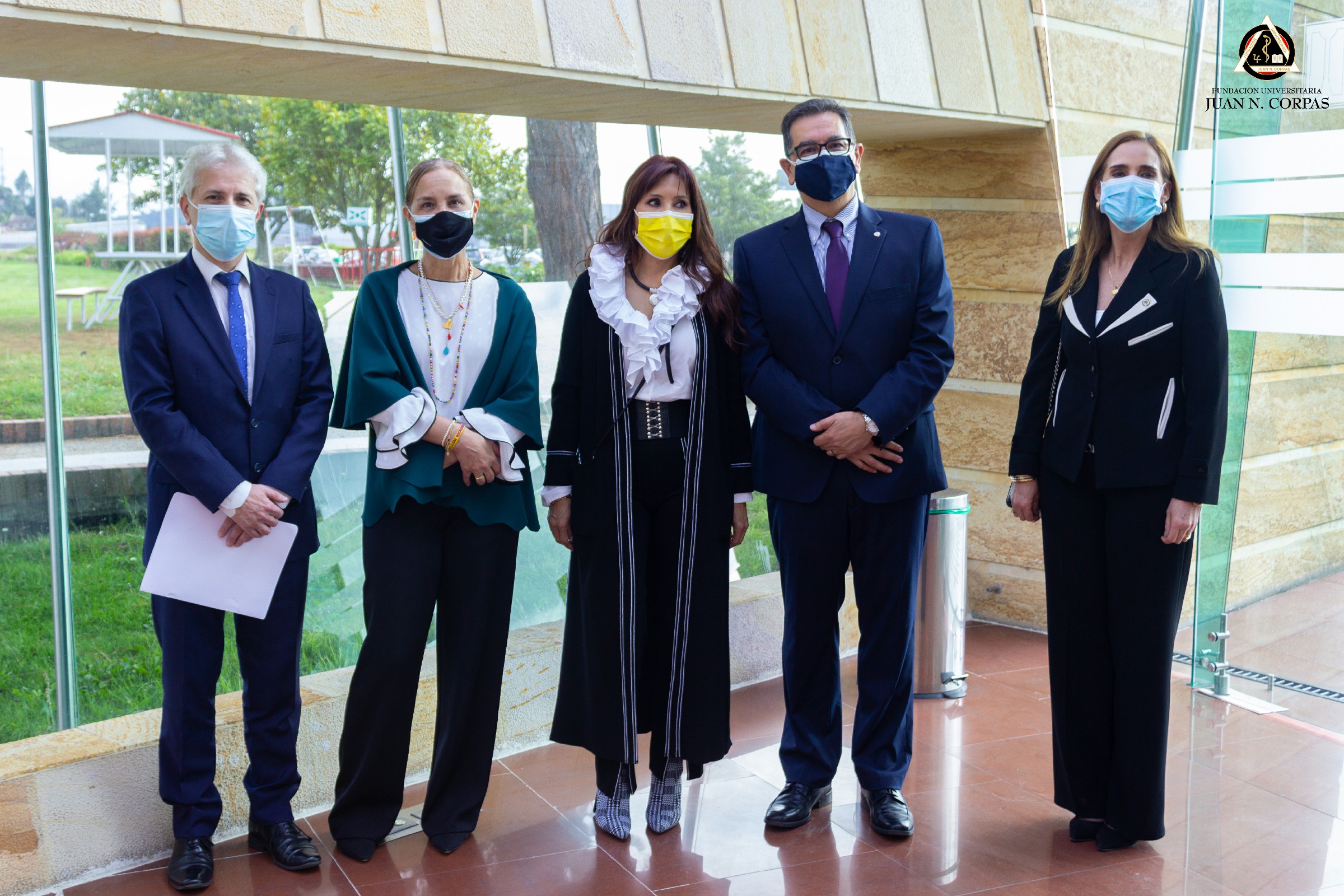 Graduación de Especializaciones Medicina Familiar Integral y Medicina Interna 2021-1 18