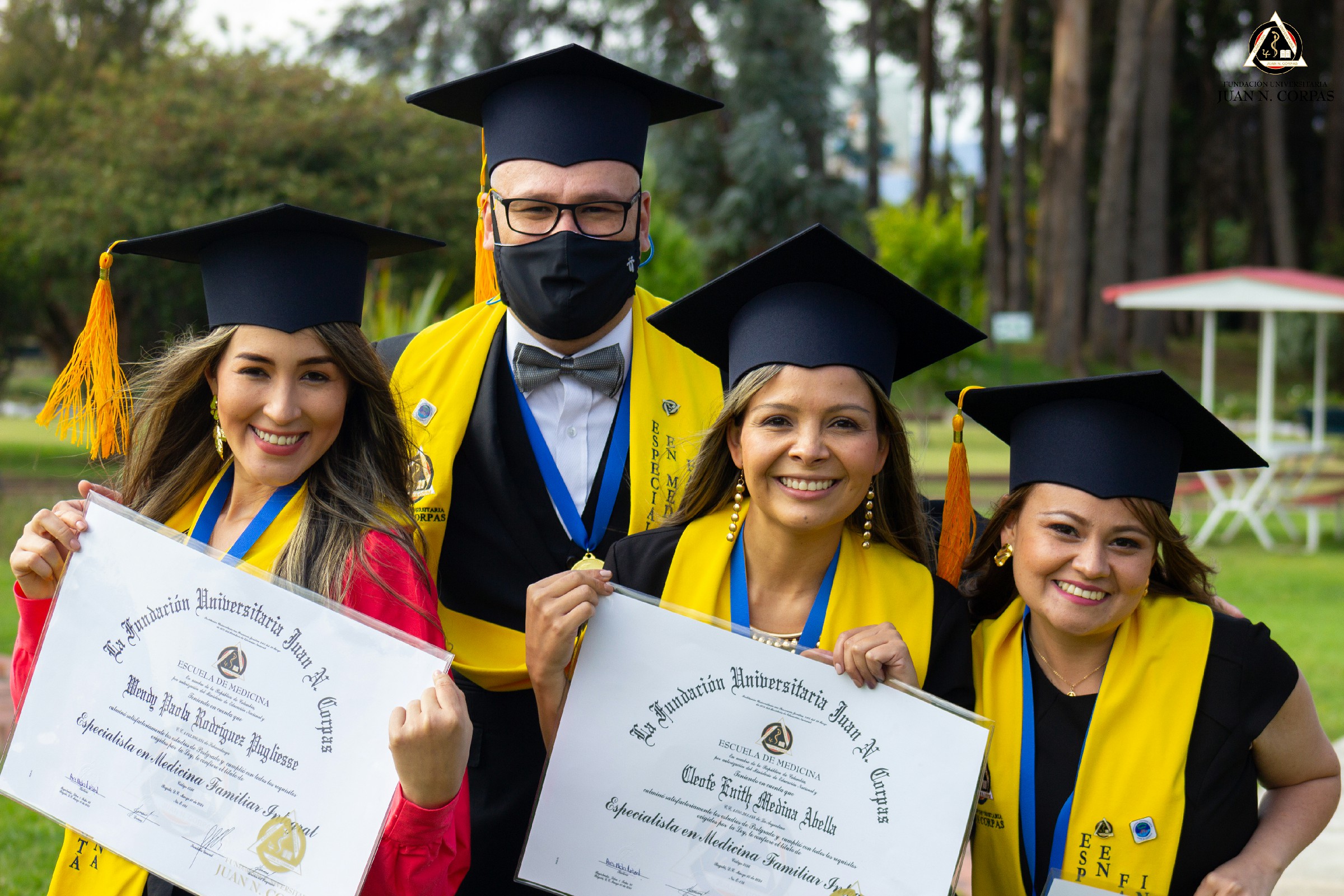 Graduación de Especializaciones Medicina Familiar Integral y Medicina Interna 2021-1 7