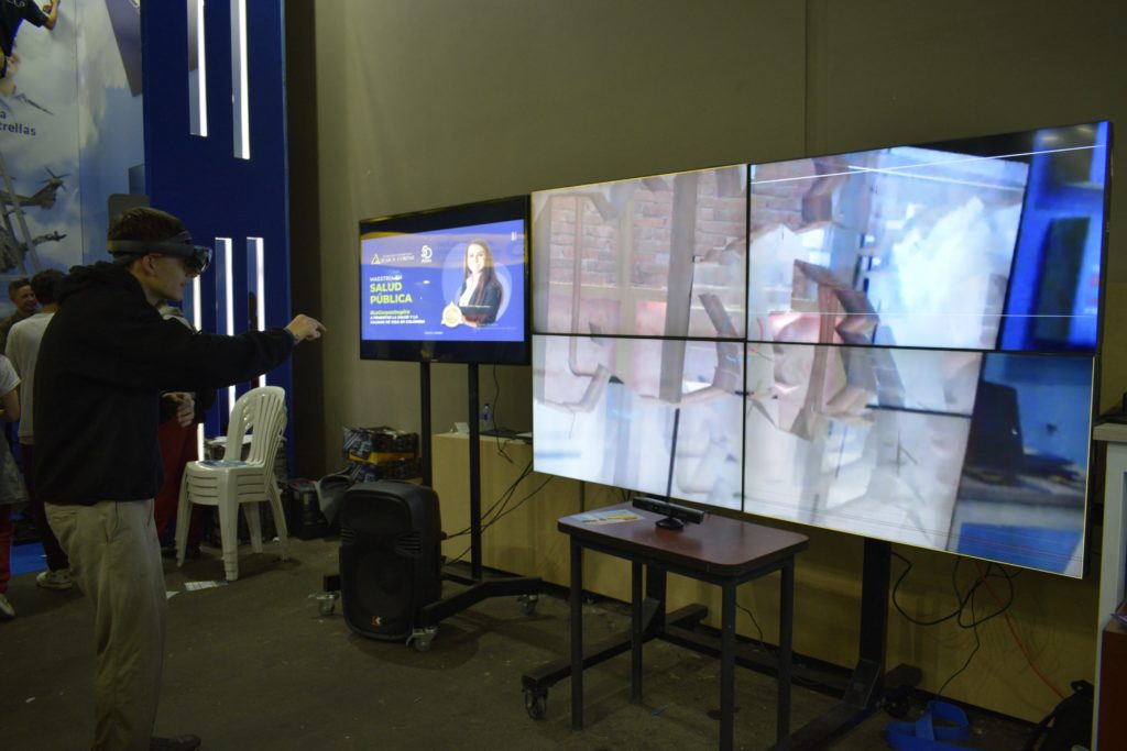 Corpas en Expo Estudiantes (1)