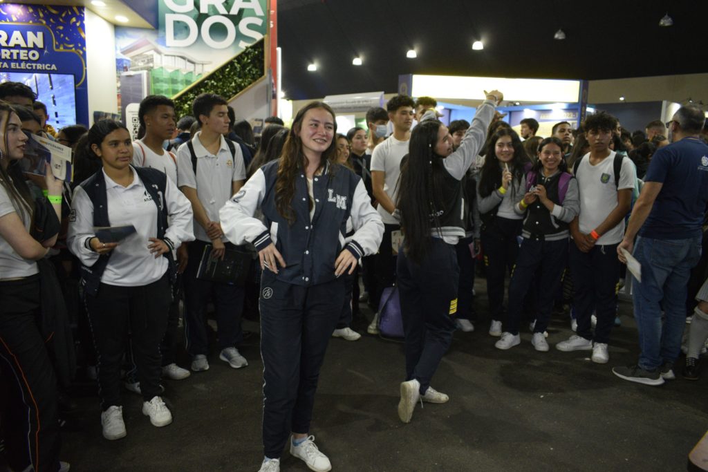 Corpas en Expo Estudiantes (2)