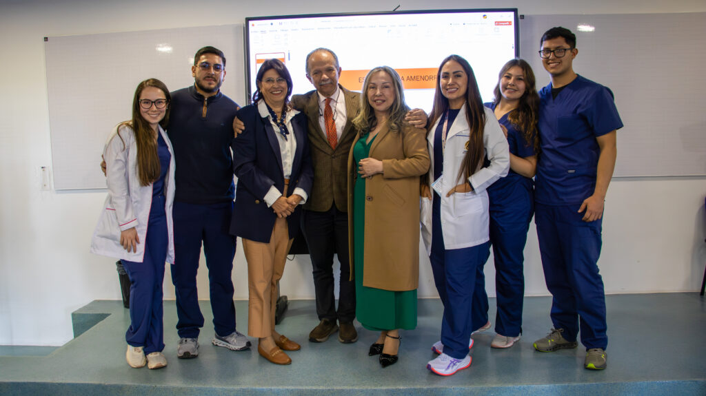 Visita Egresada Dra. Gloria Janneth Buitrago (17)